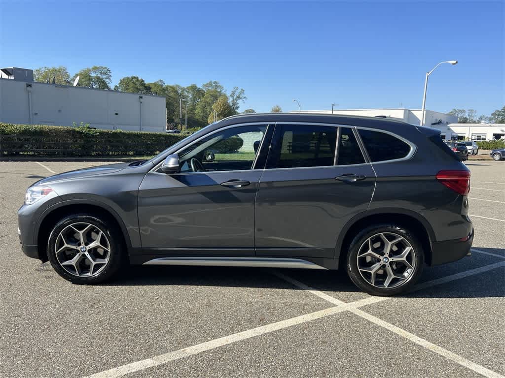 Thumbnail: 2018 BMW X1 - 11