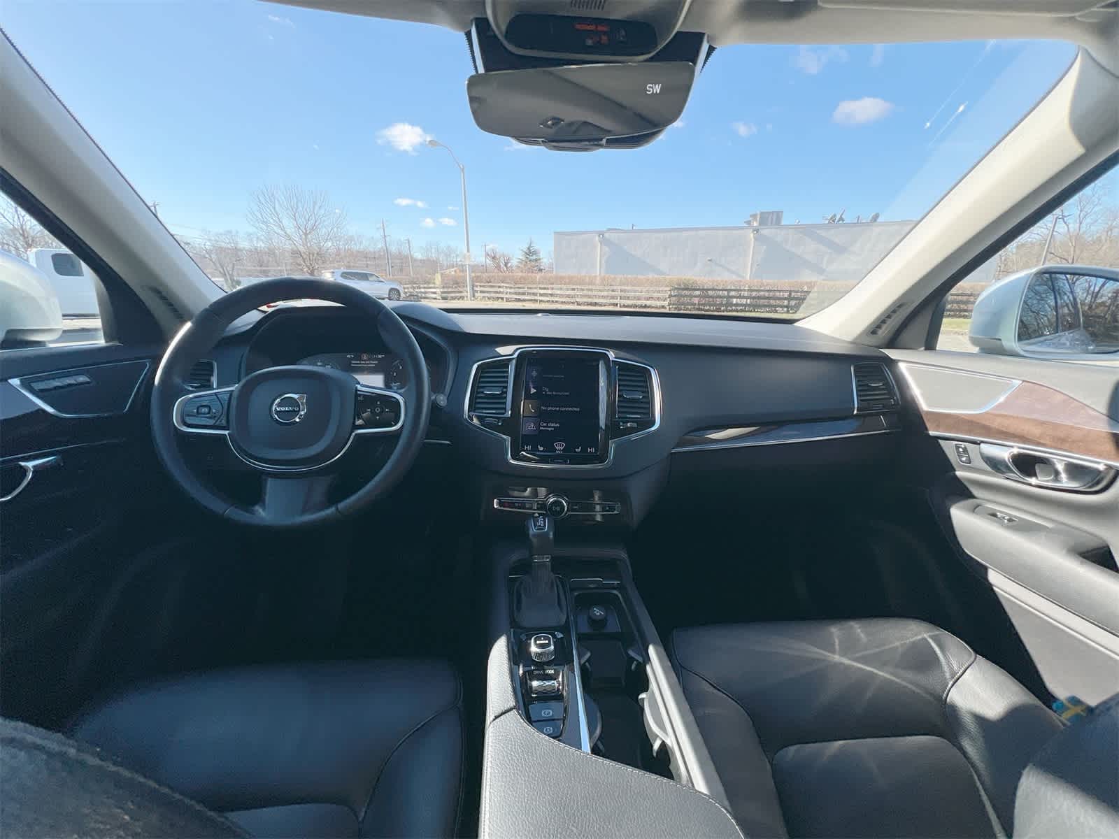 Thumbnail: 2016 Volvo XC90 - 18