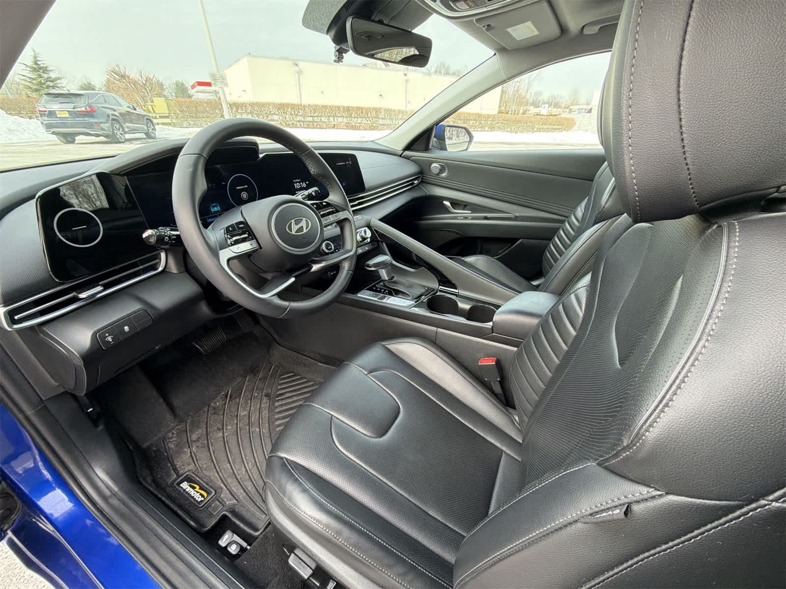 Thumbnail: 2024 Hyundai Elantra - 10