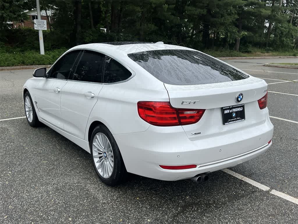 Thumbnail: 2015 BMW 3 Series - 12