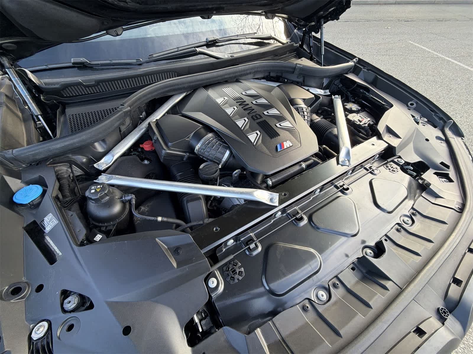 Thumbnail: 2024 BMW X7 - 17