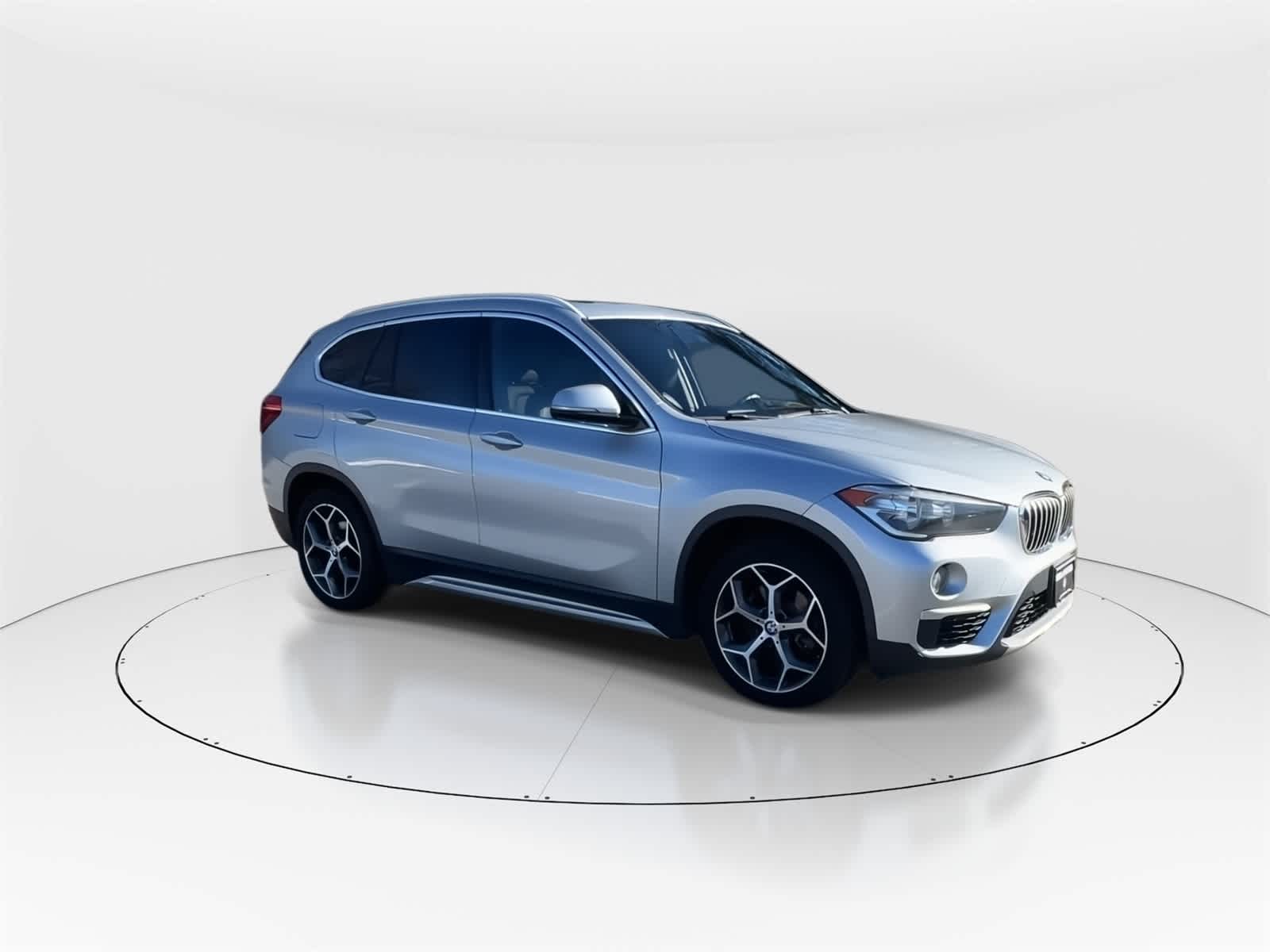 2018 Bmw X1 XDrive28i photo 2