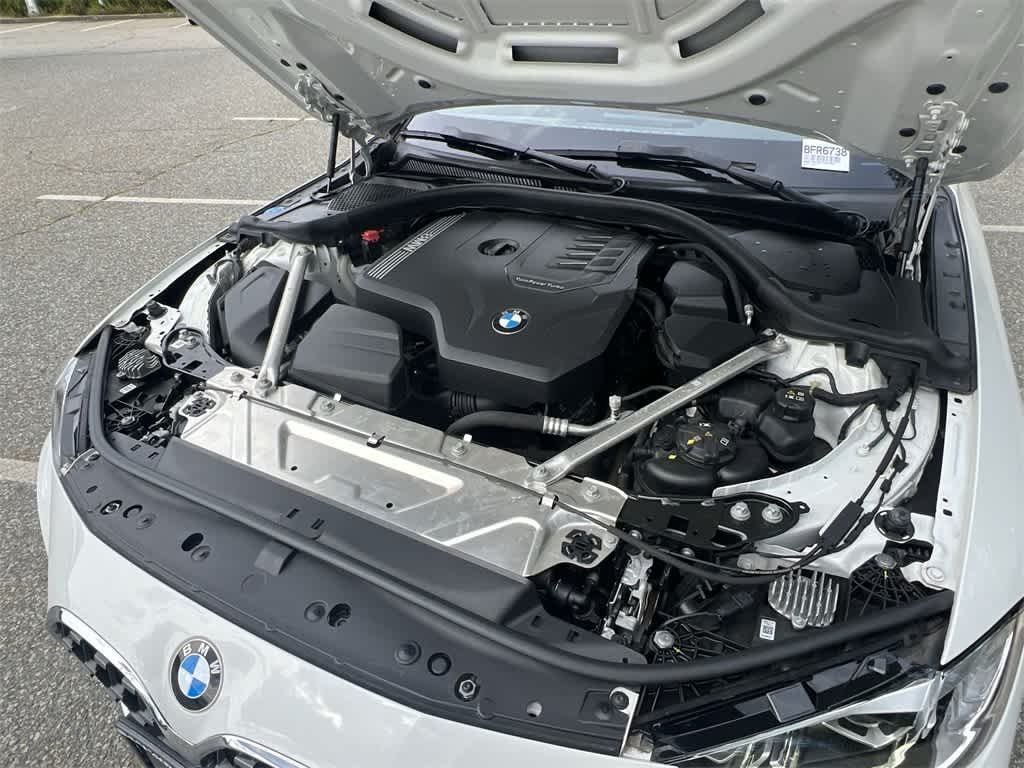 Thumbnail: 2023 BMW 4 Series - 17