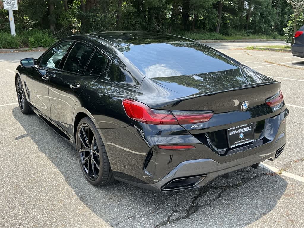 Thumbnail: 2024 BMW 8 Series - 12