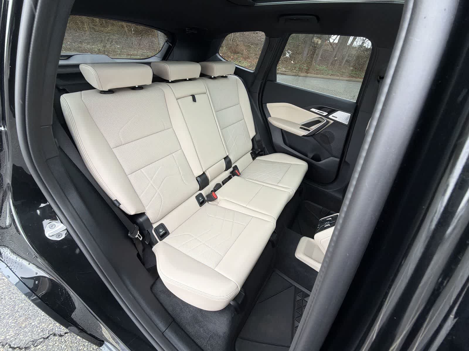 Thumbnail: 2025 BMW X1 - 21