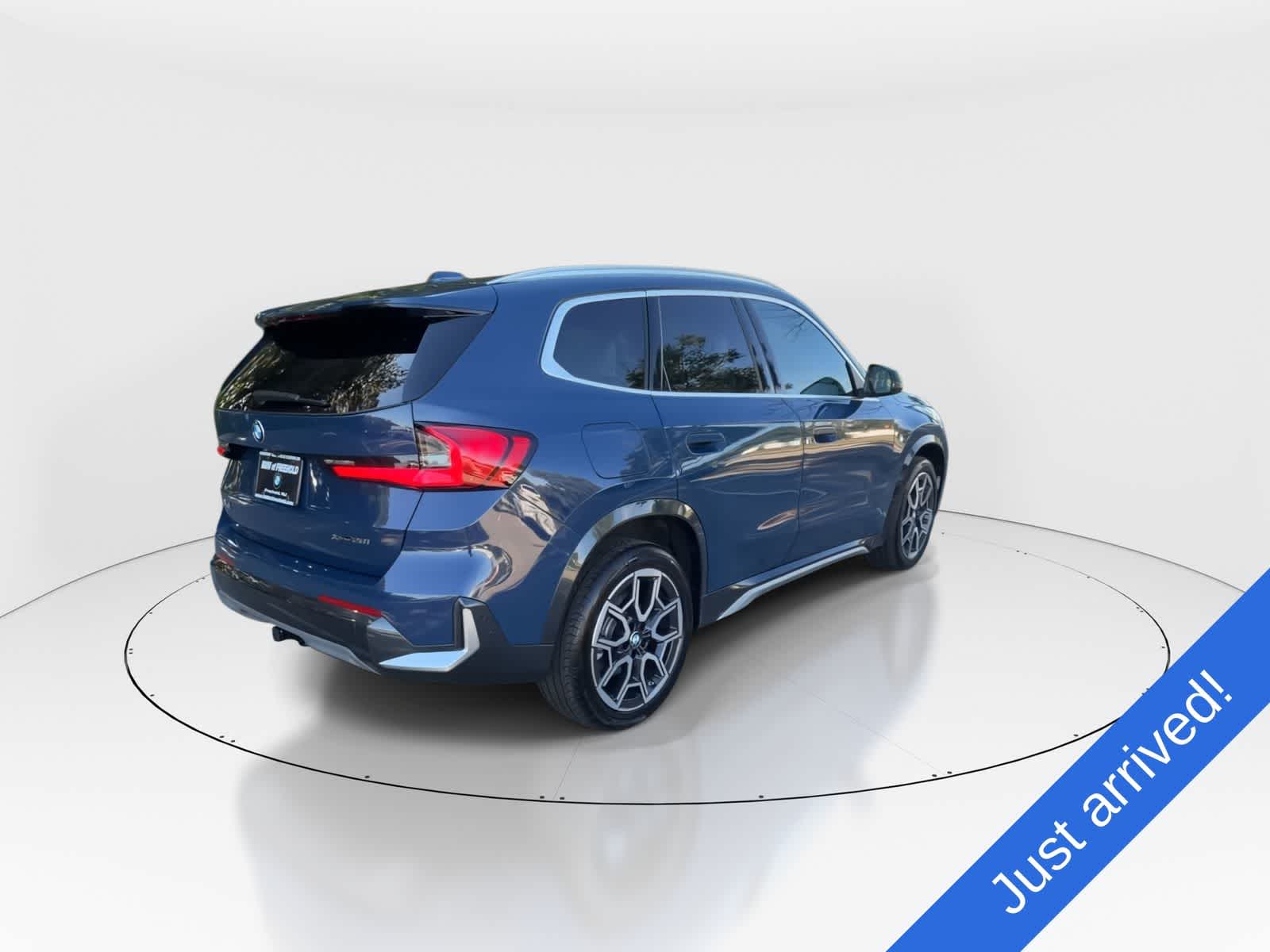 Thumbnail: 2026 BMW X1 - 8