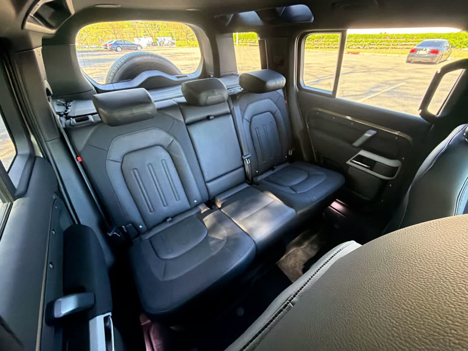 Thumbnail: 2022 Land Rover Defender - 20