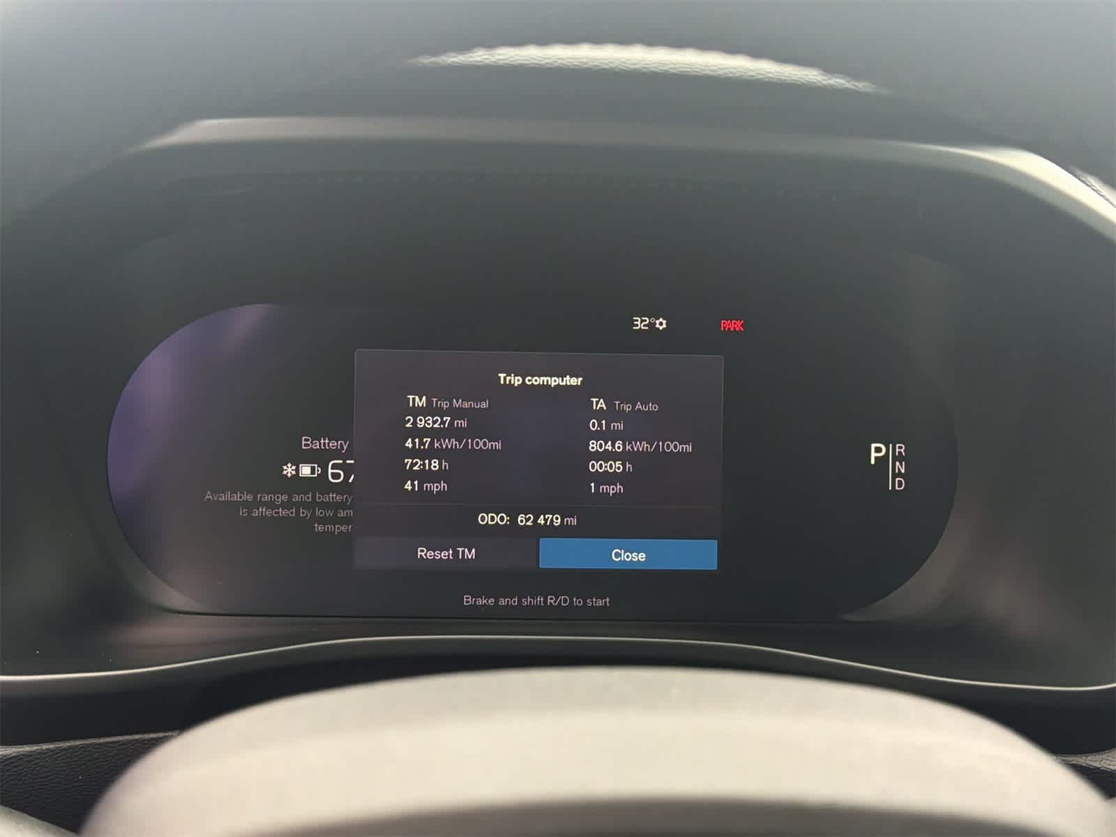 Thumbnail: 2022 Volvo XC40 - 26