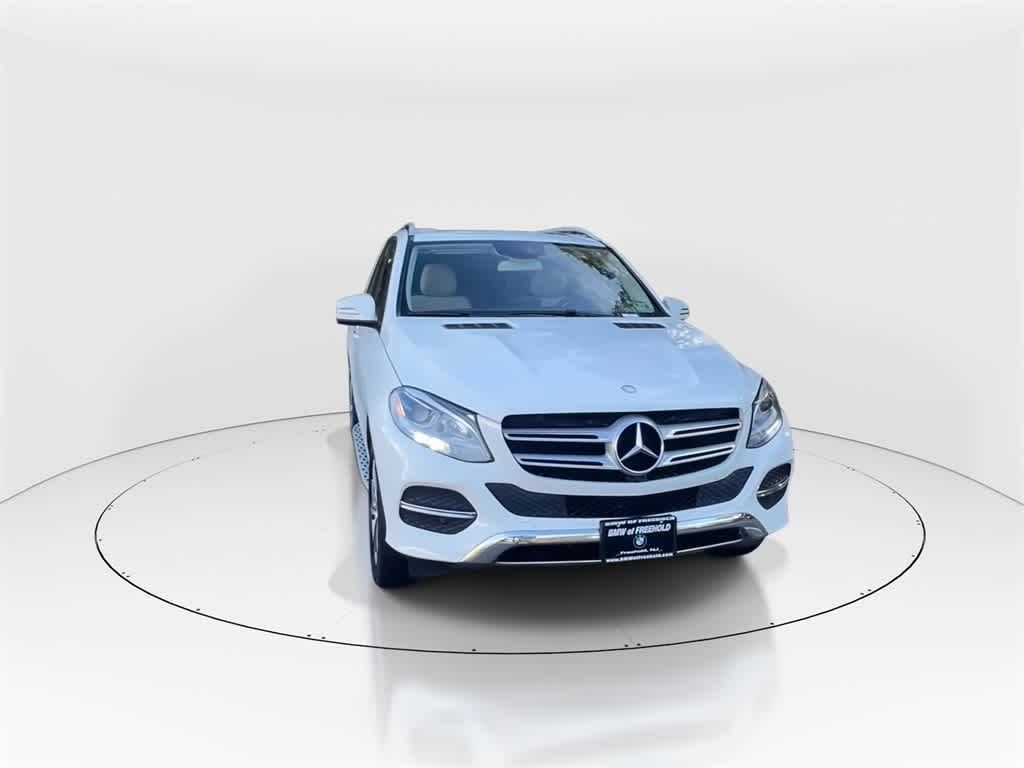 2016 Mercedes Benz GLE 350 4MATIC photo 4