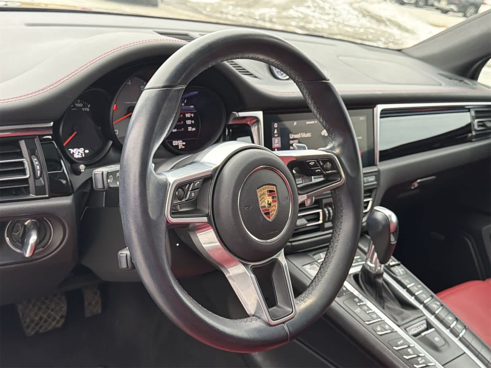 Thumbnail: 2020 Porsche Macan - 23