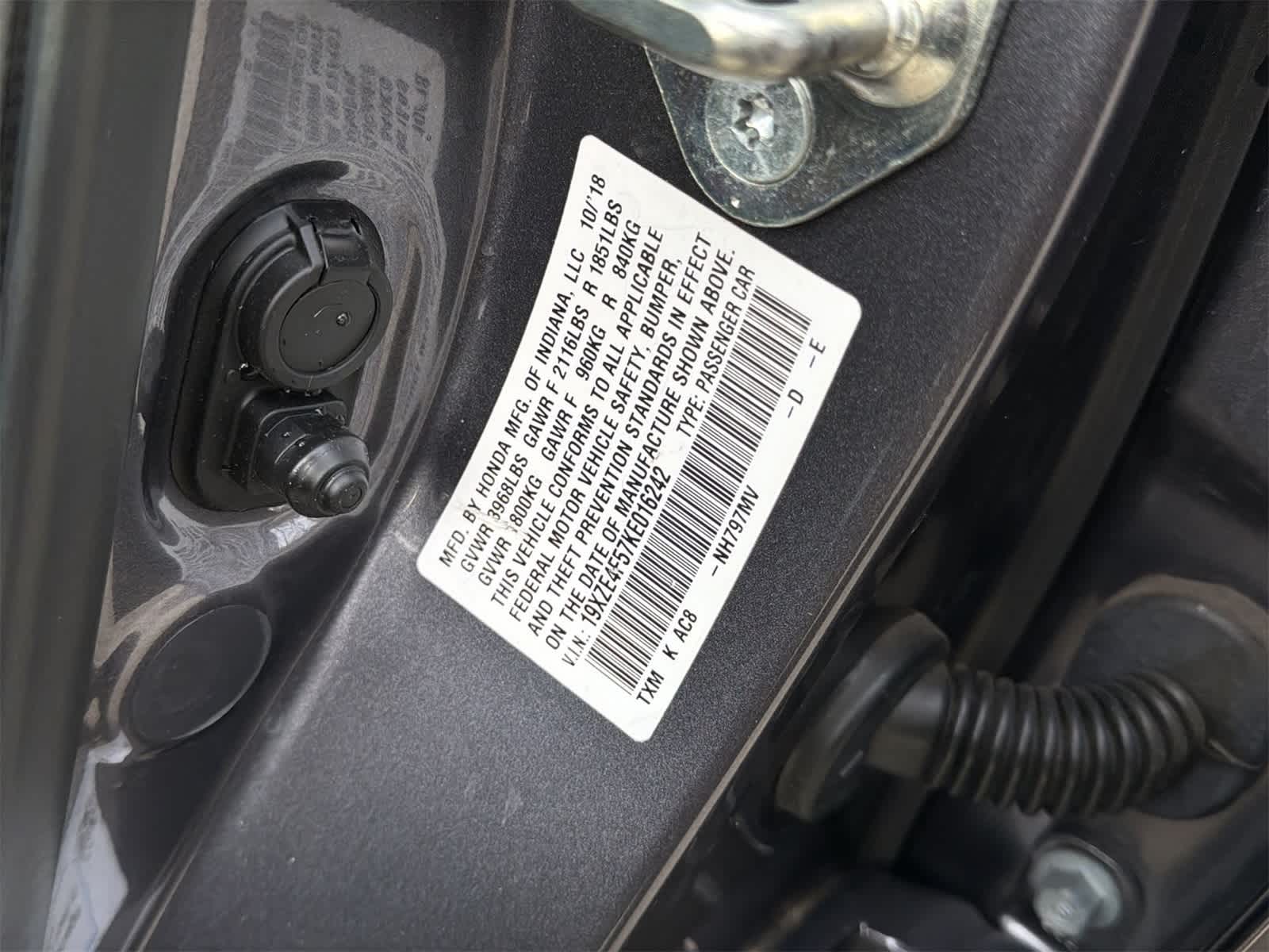 Thumbnail: 2019 Honda Insight - 29