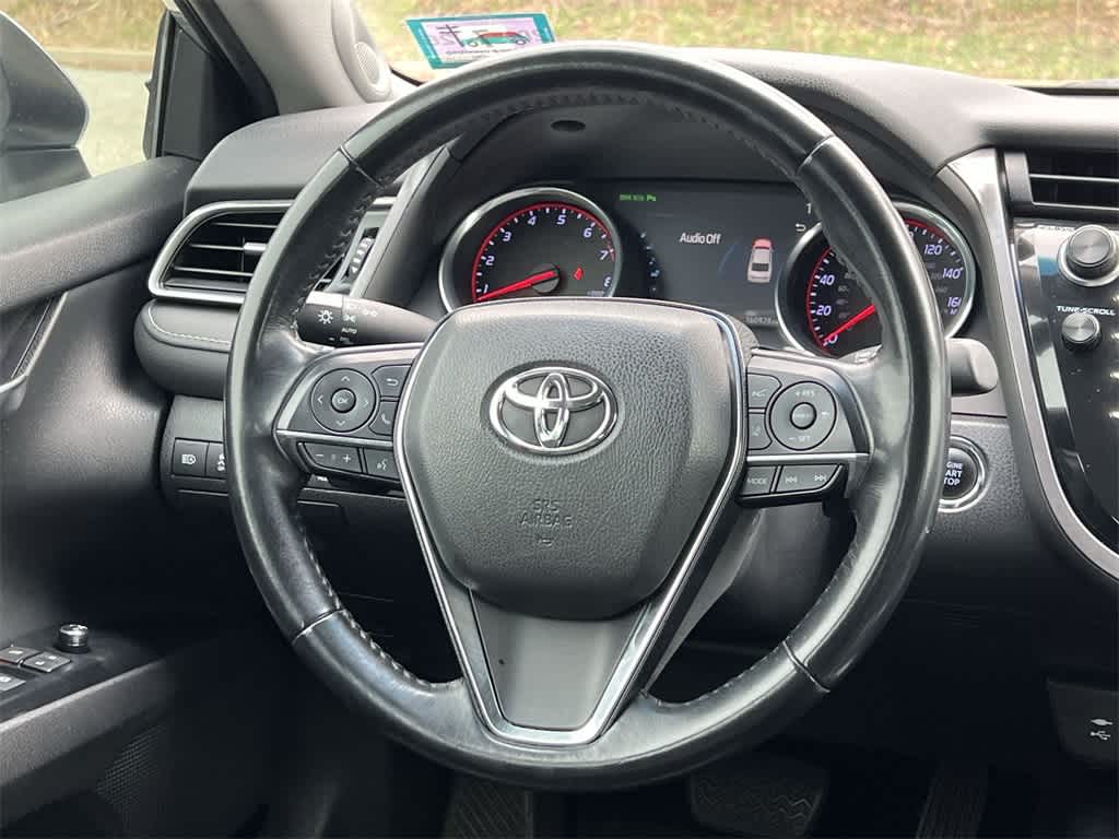 Thumbnail: 2019 Toyota Camry - 23