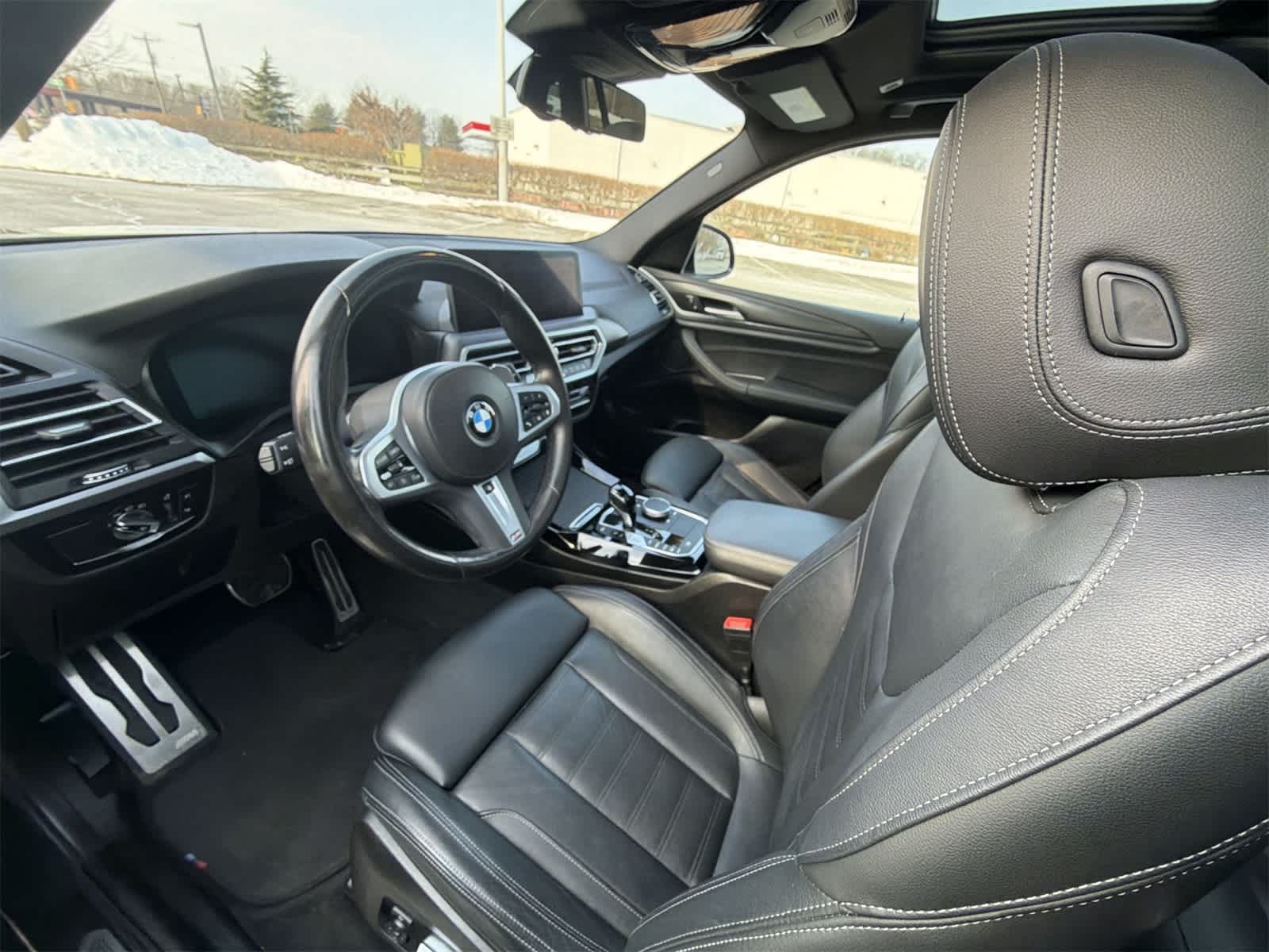 Thumbnail: 2022 BMW X3 - 10