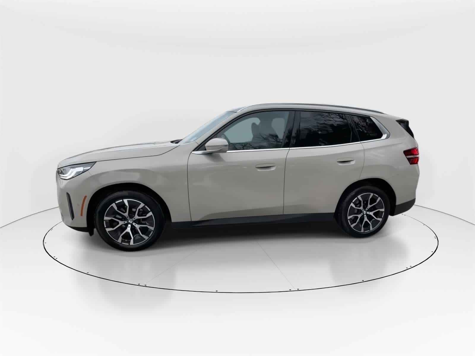 Thumbnail: 2025 BMW X3 - 6