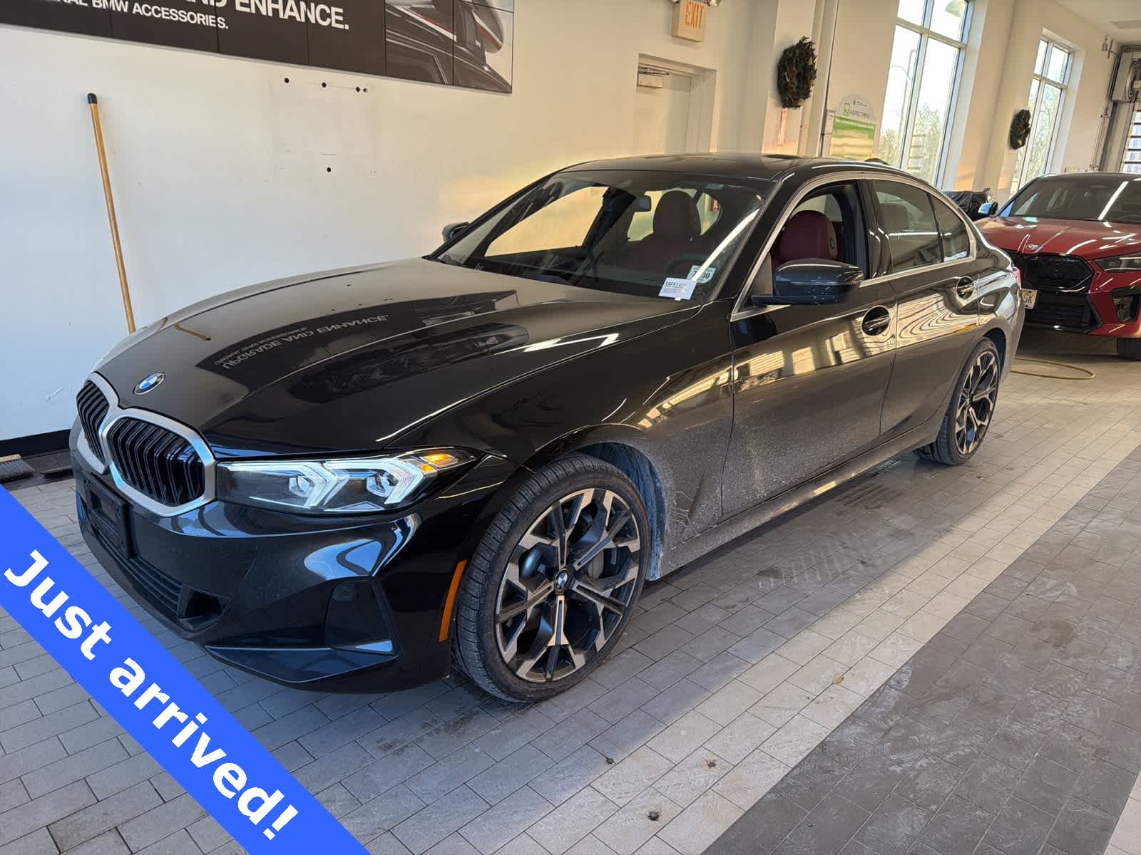 2025 BMW 3 Series 330i's photo