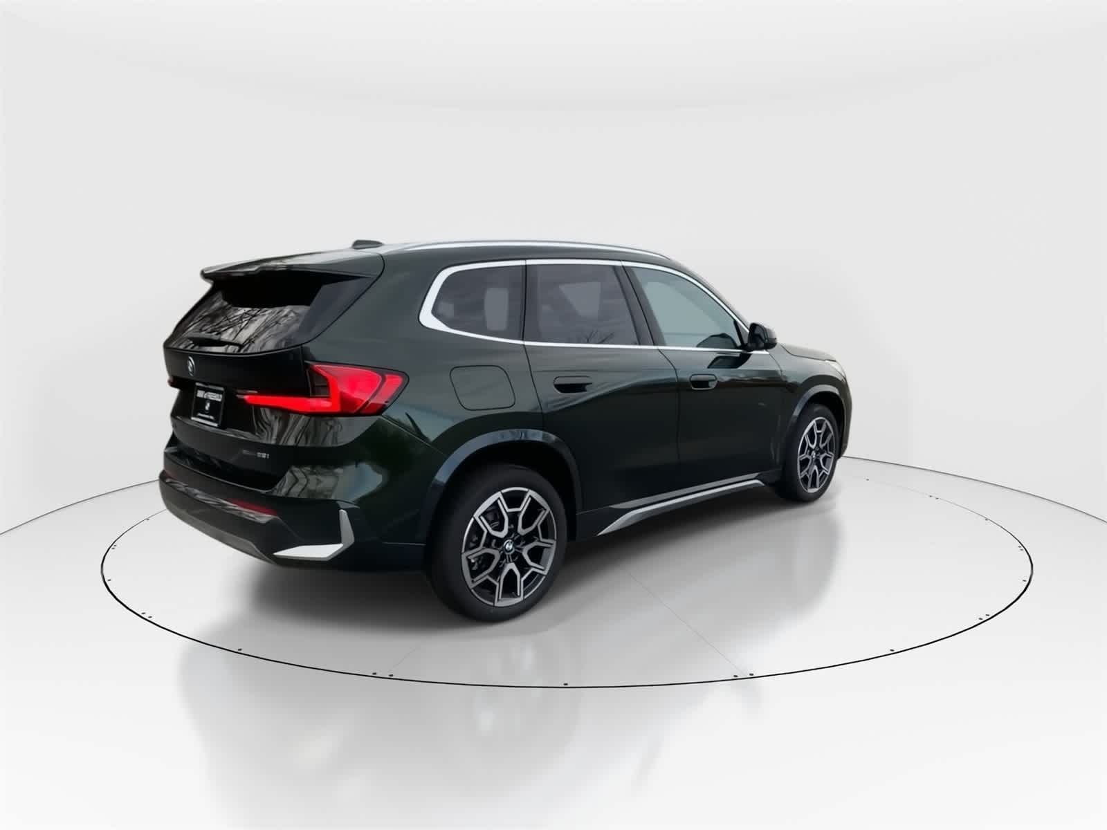 Thumbnail: 2025 BMW X1 - 9