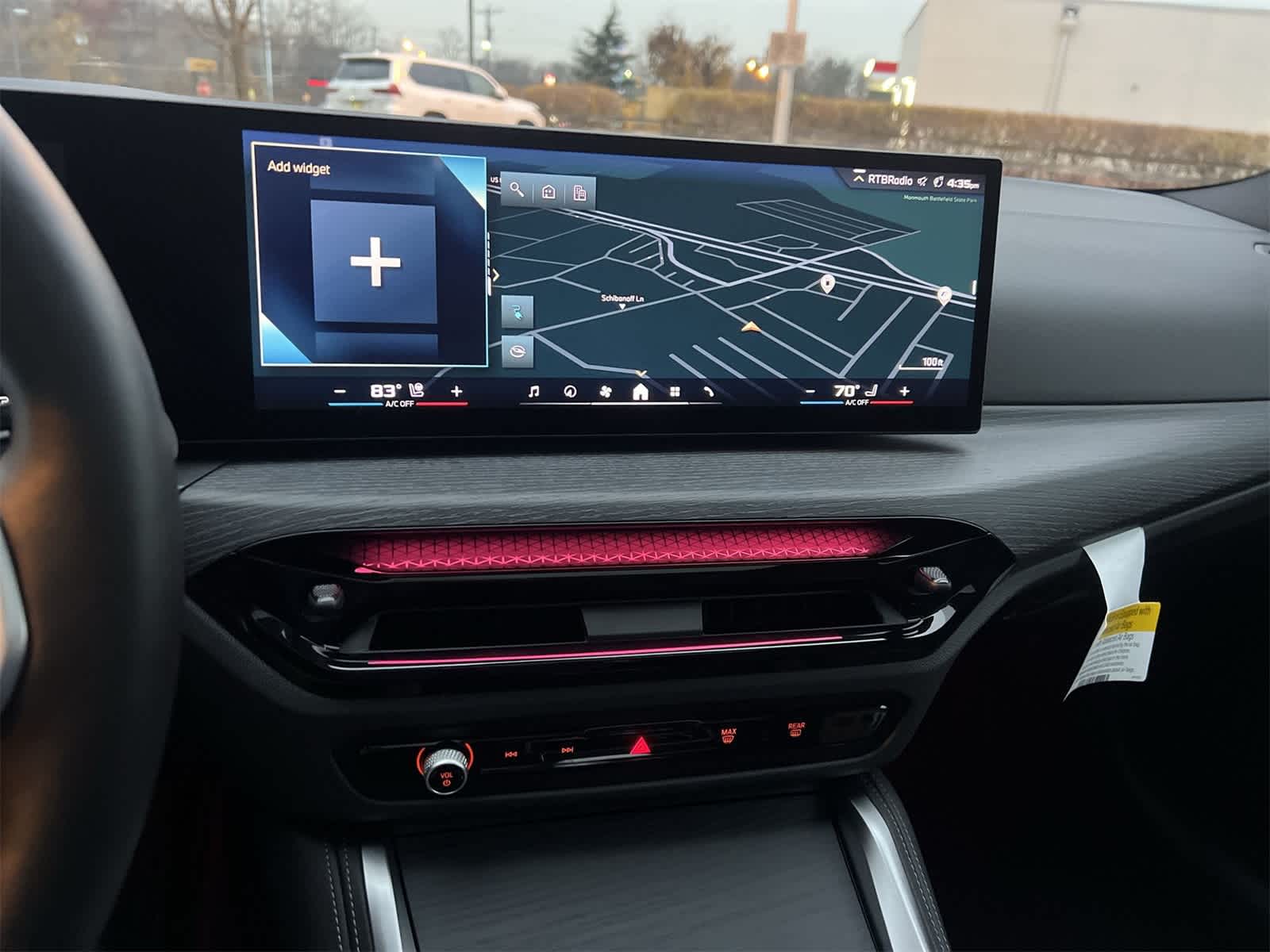 Thumbnail: 2025 BMW i4 - 24