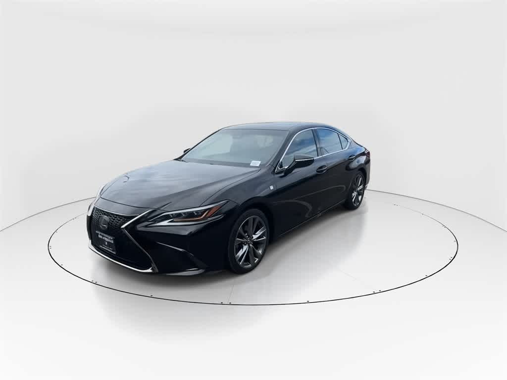 Thumbnail: 2019 Lexus ES - 5