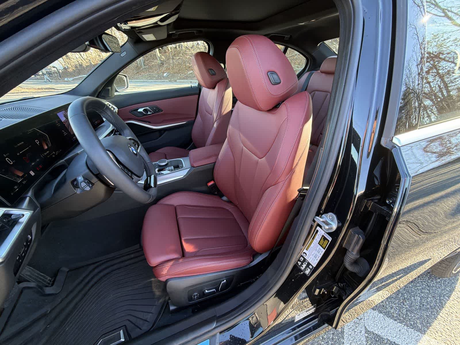 Thumbnail: 2025 BMW 3 Series - 19