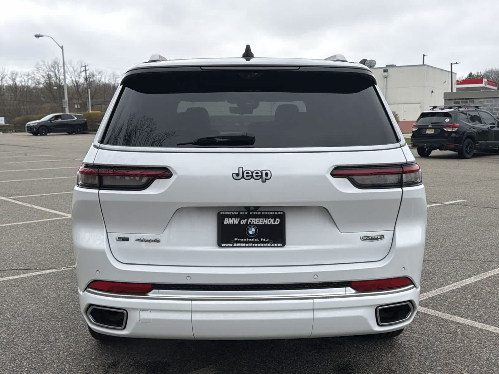 Thumbnail: 2022 Jeep Grand Cherokee - 13