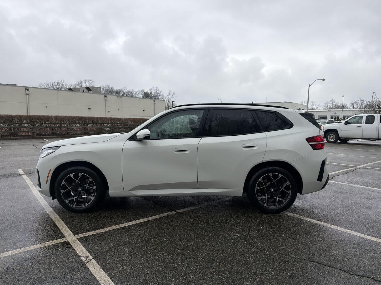 Thumbnail: 2025 BMW X3 - 11