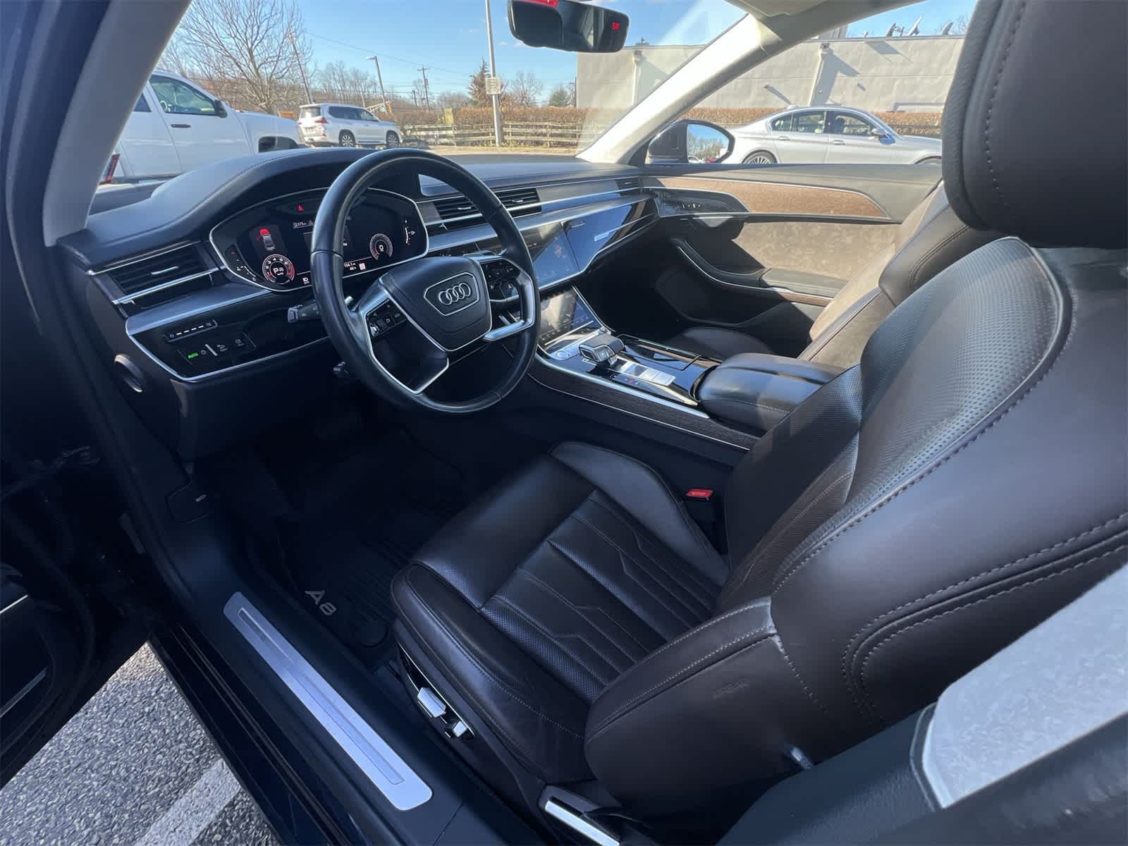 Thumbnail: 2020 Audi A8 - 10