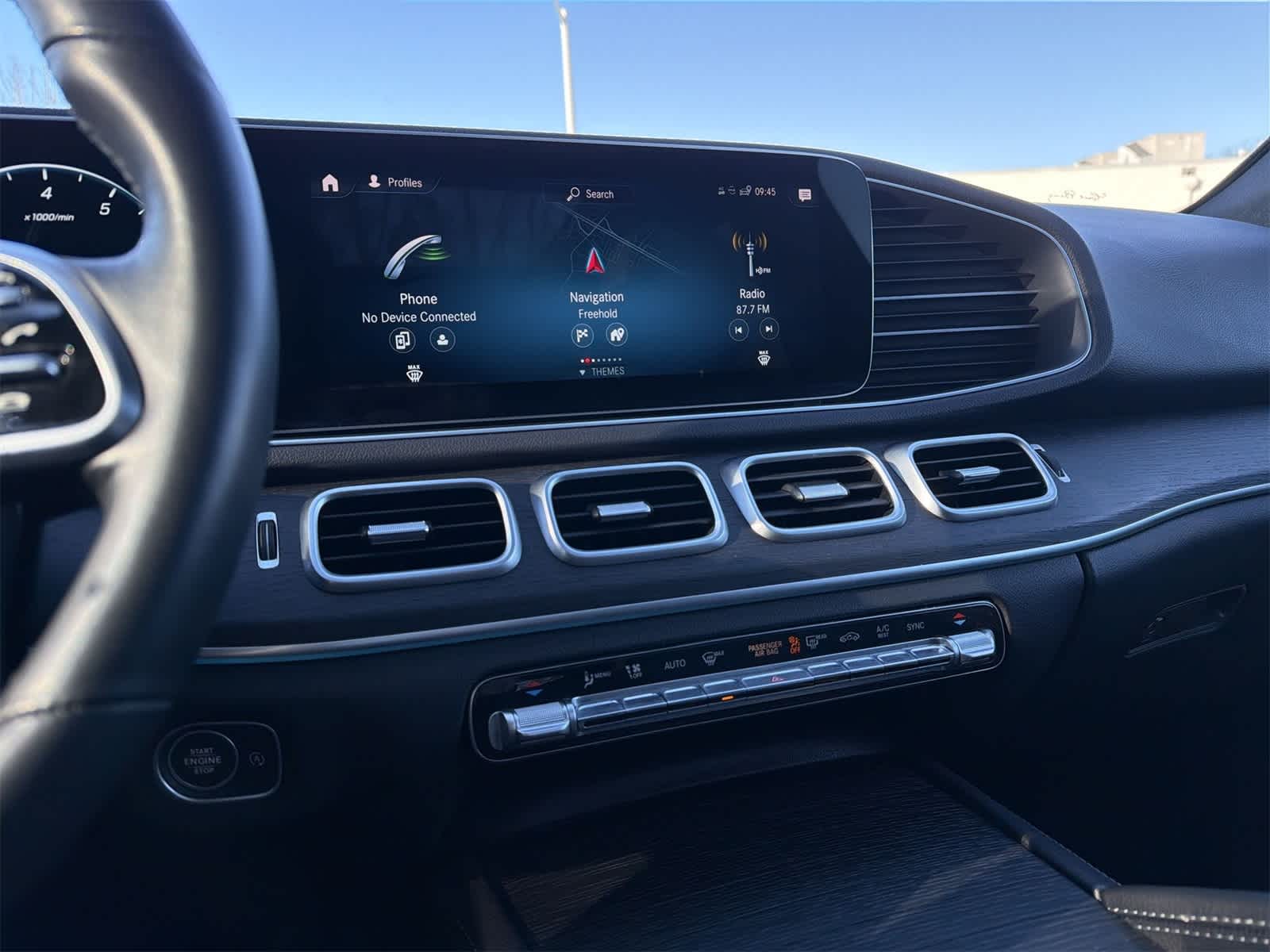 Thumbnail: 2022 Mercedes-Benz GLE - 24