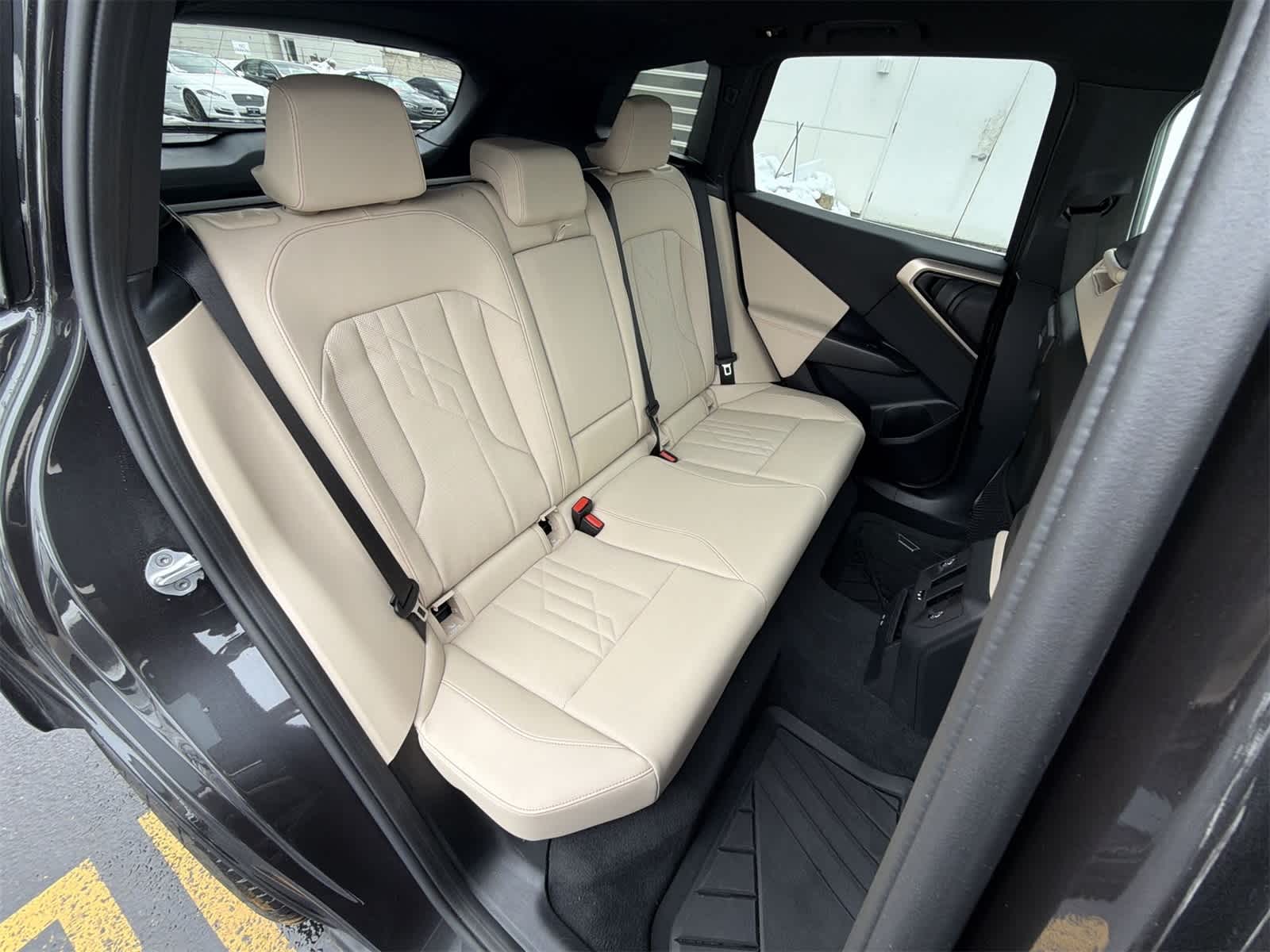 Thumbnail: 2025 BMW X3 - 21