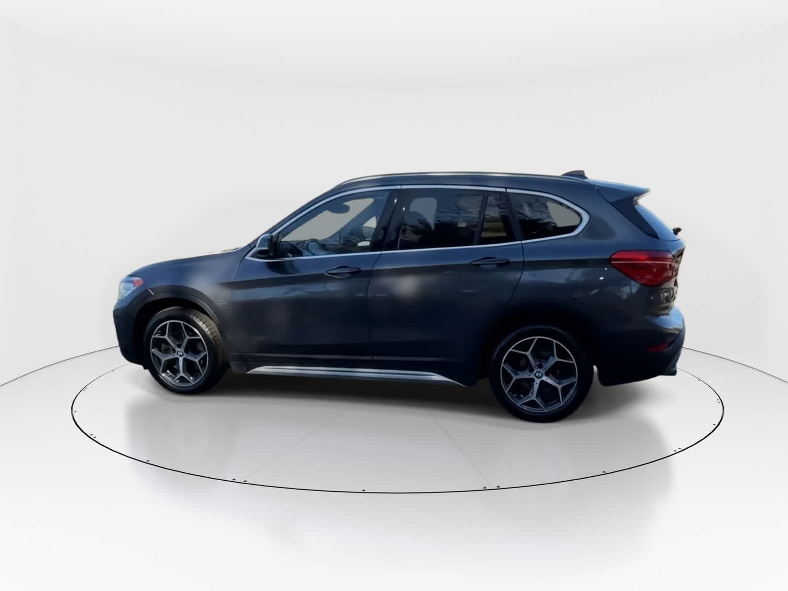 Thumbnail: 2019 BMW X1 - 5