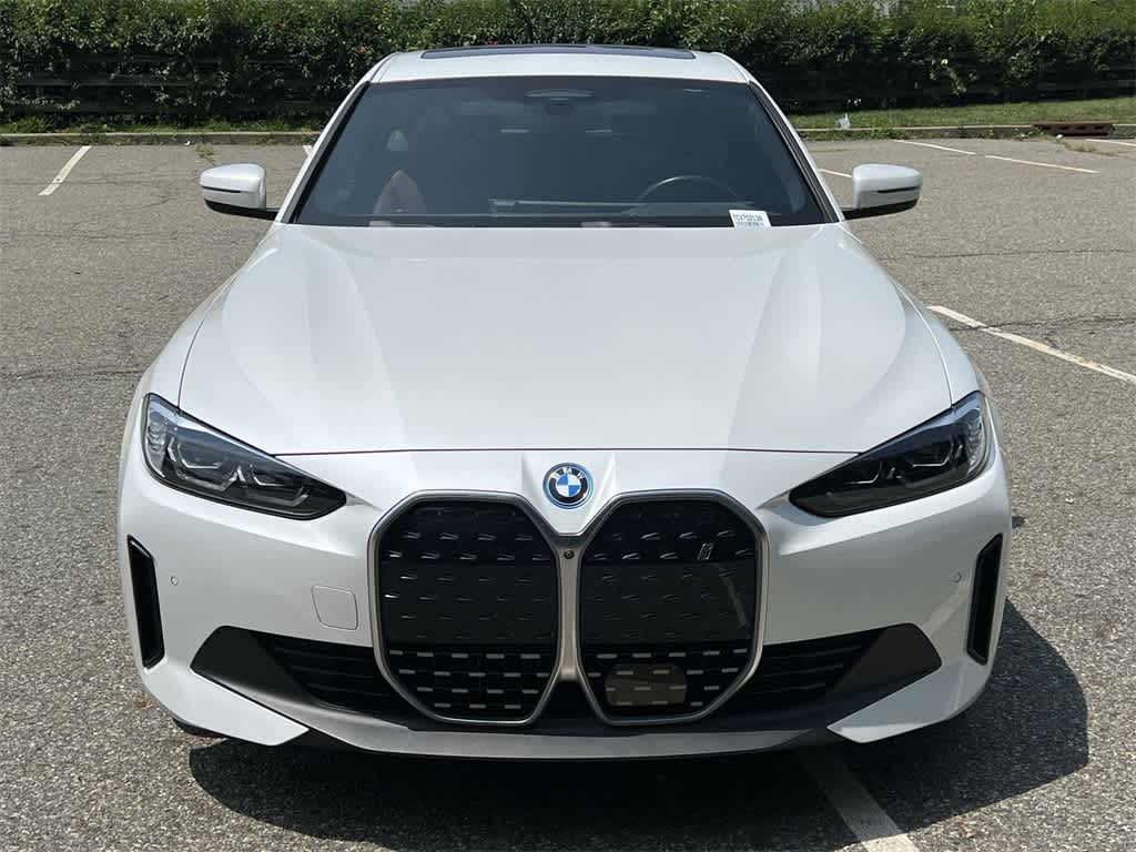 Thumbnail: 2023 BMW i4 - 14