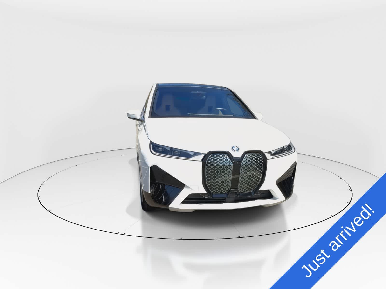 Thumbnail: 2024 BMW iX - 2