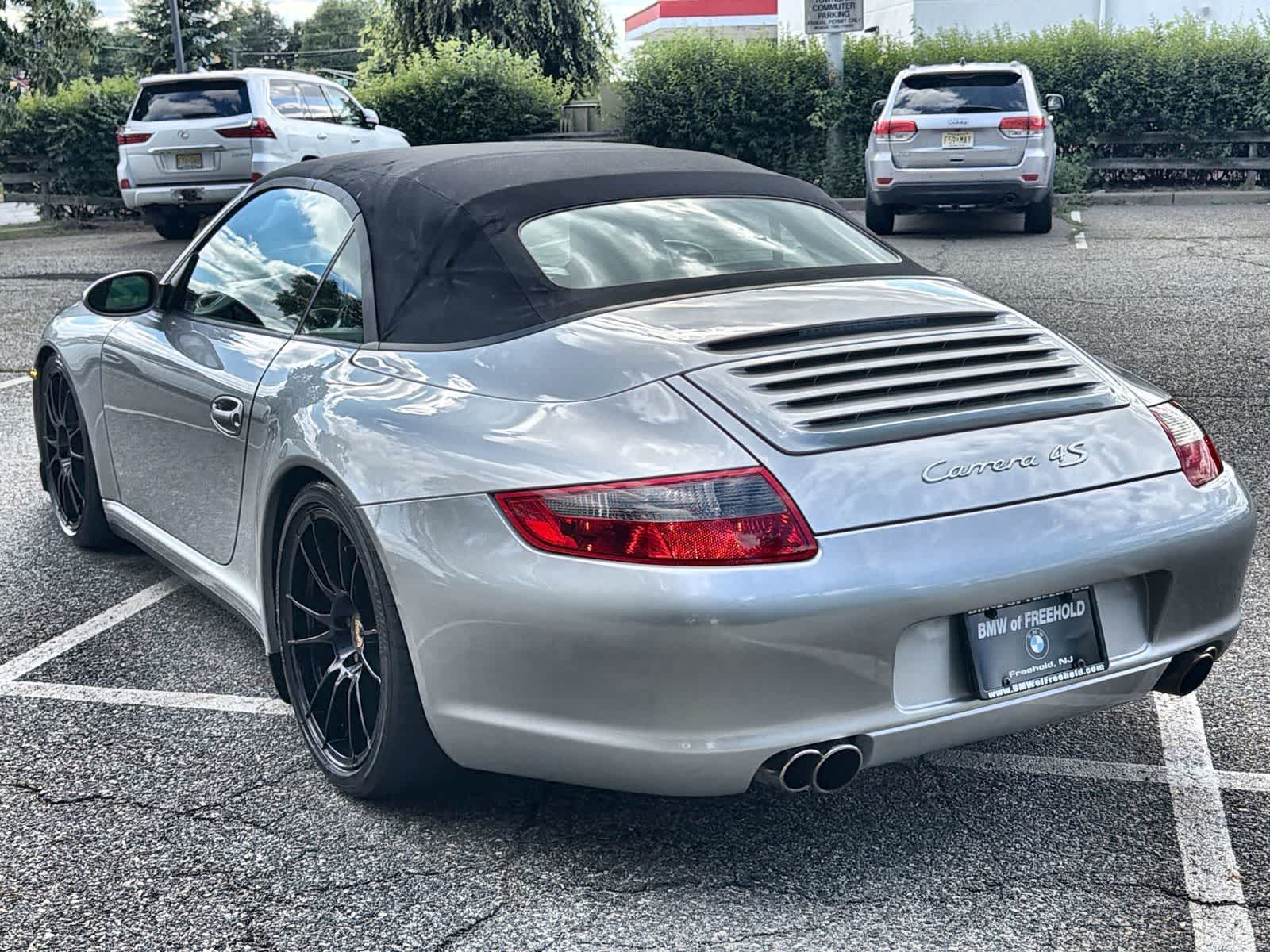 Thumbnail: 2006 Porsche 911 - 12