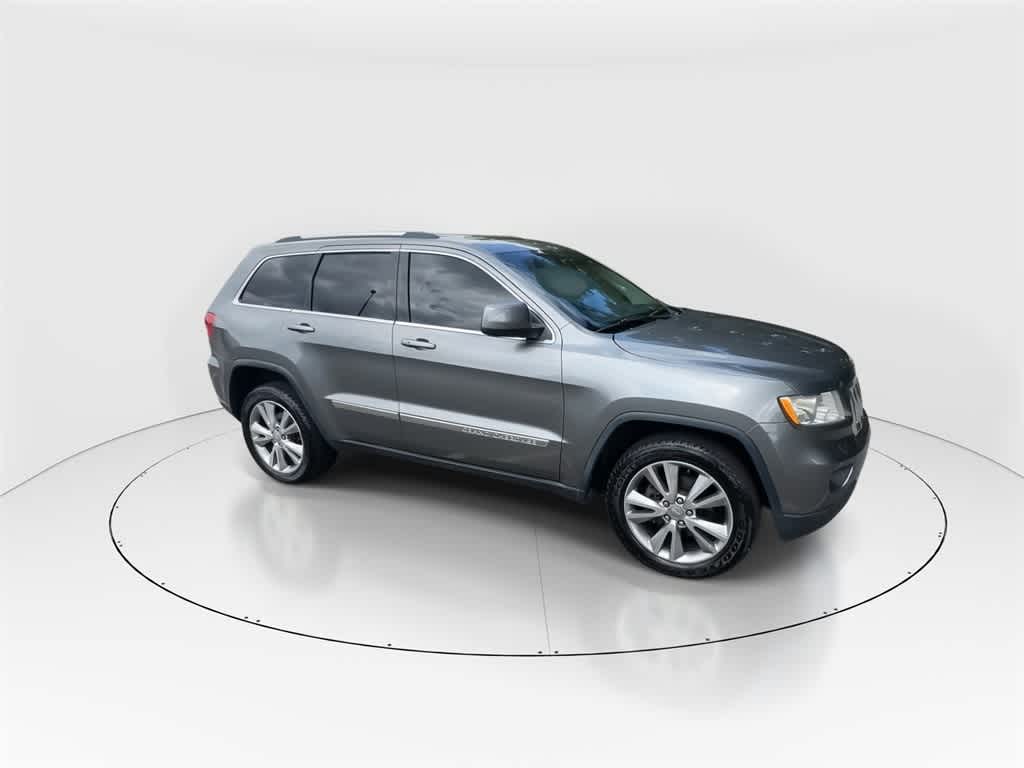 Thumbnail: 2013 Jeep Grand Cherokee - 2