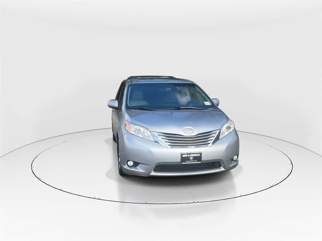 Used 2017 Toyota Sienna XLE 7 Passenger Van