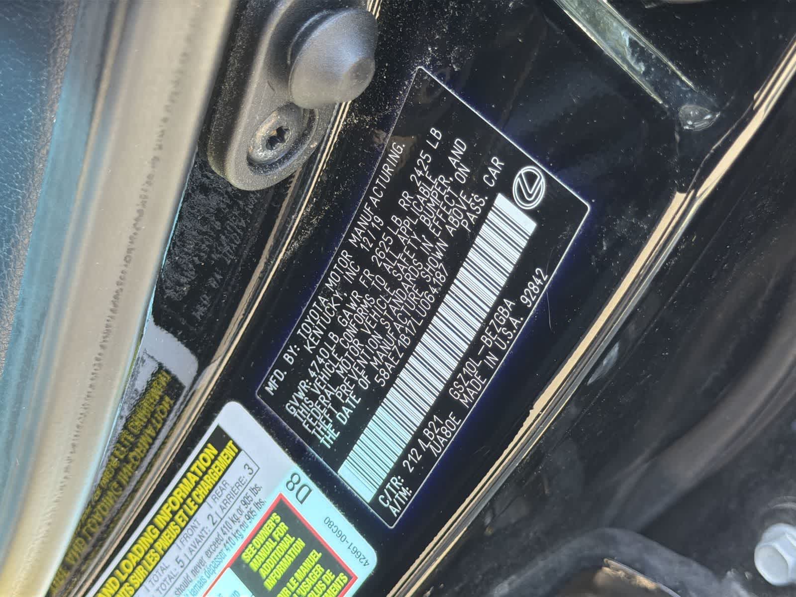 Thumbnail: 2020 Lexus ES - 29