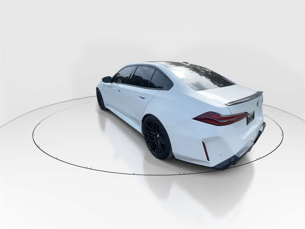 Thumbnail: 2025 BMW M5 - 6