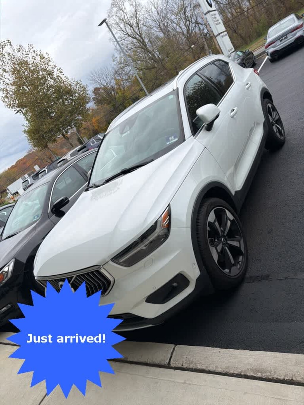 Used 2019 Volvo XC40 T5 Inscription SUV