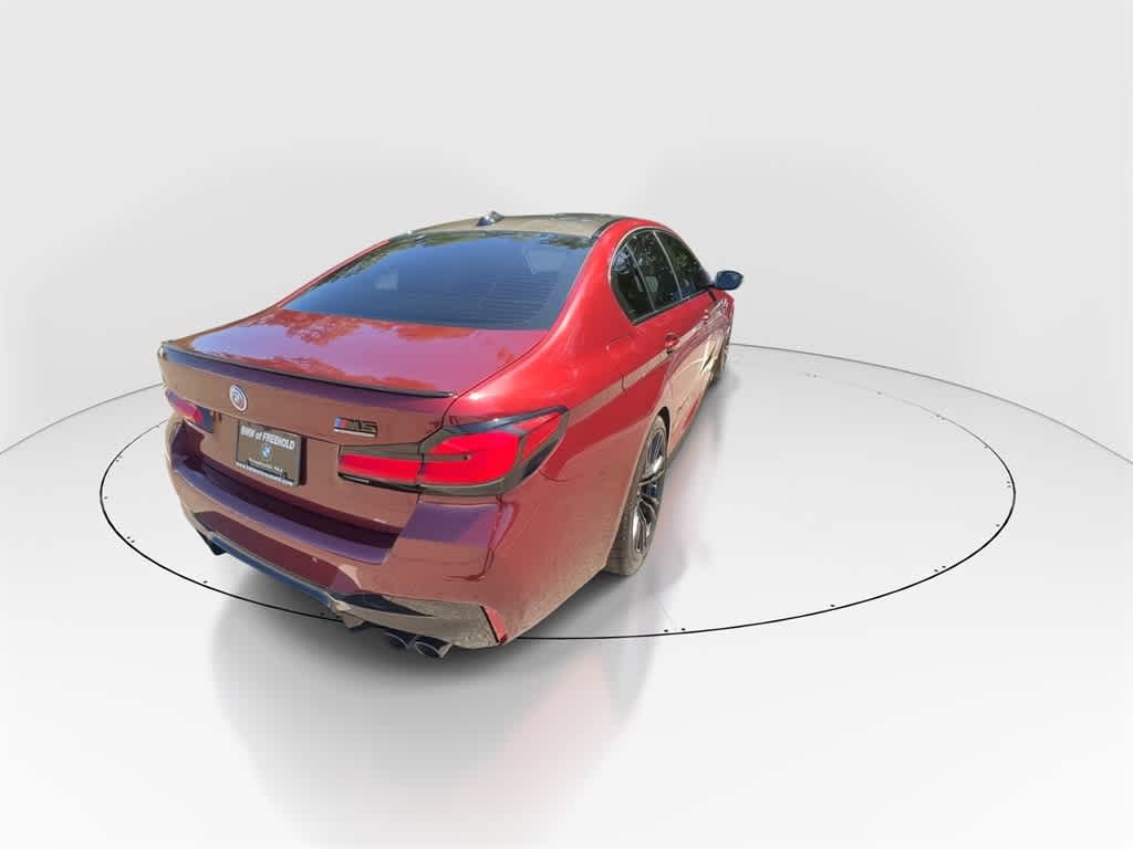 Thumbnail: 2022 BMW M5 - 8