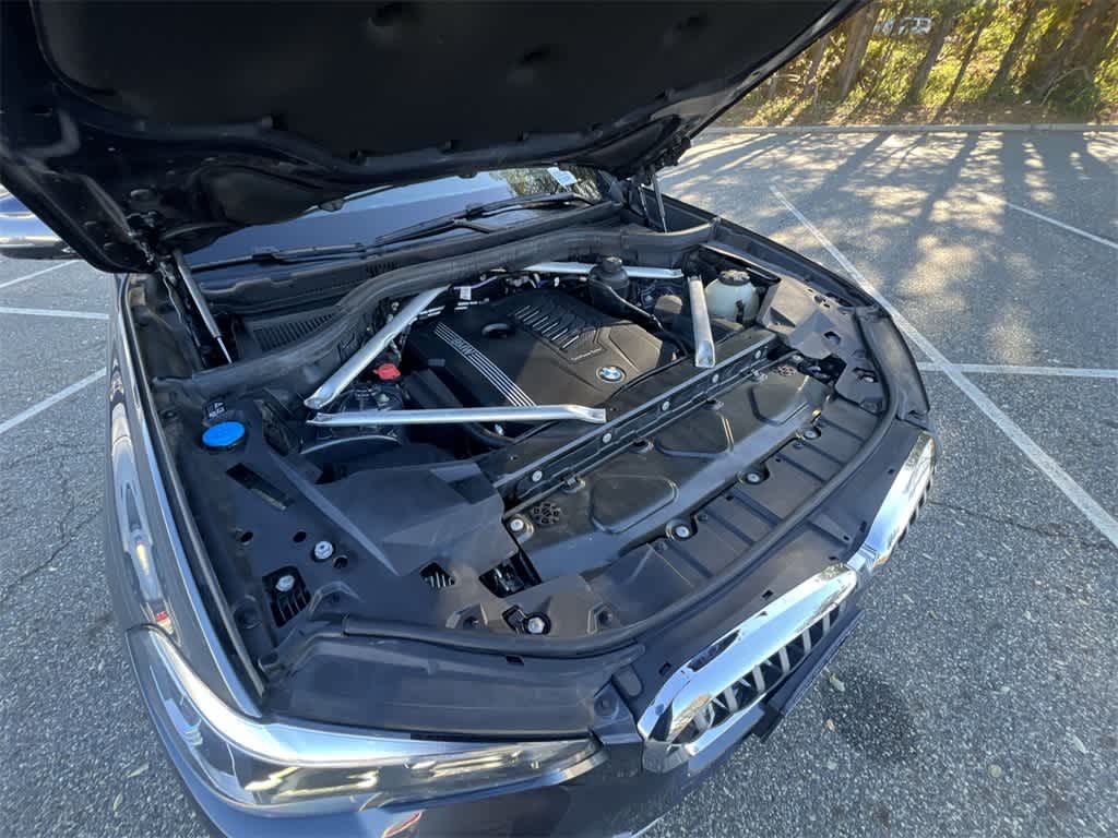 Thumbnail: 2021 BMW X5 - 17