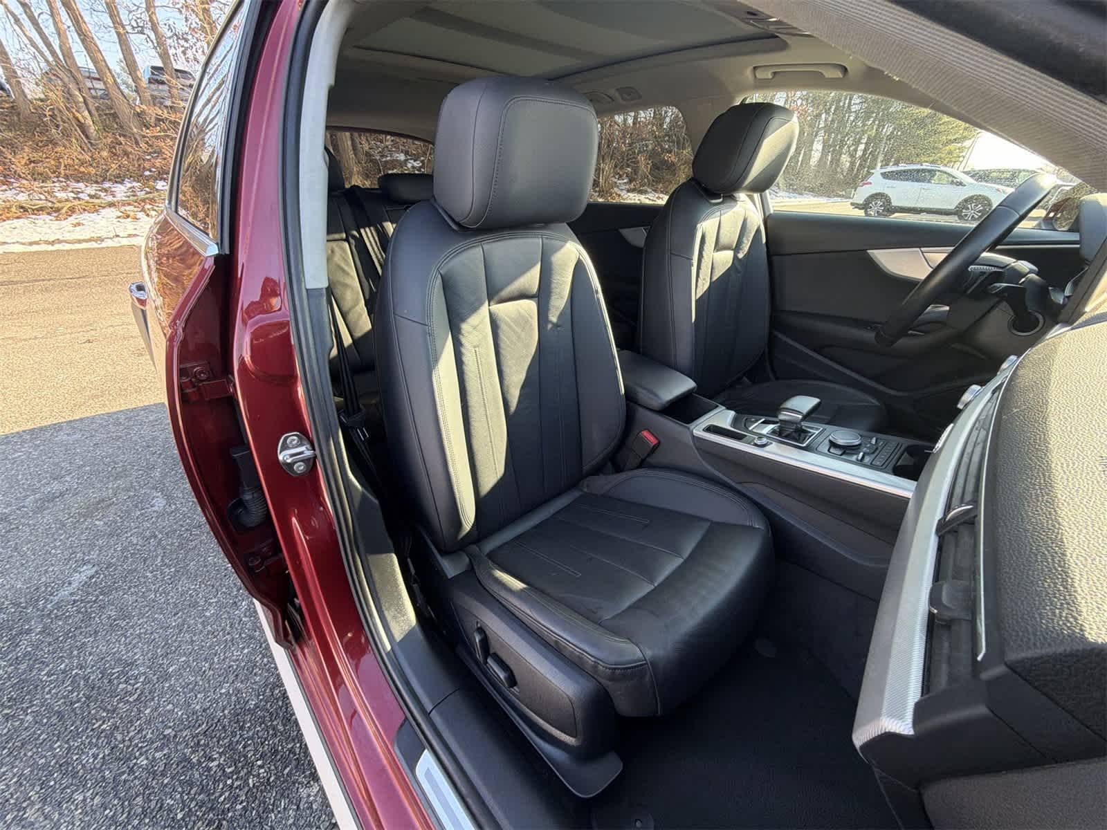 Thumbnail: 2017 Audi A4 - 22