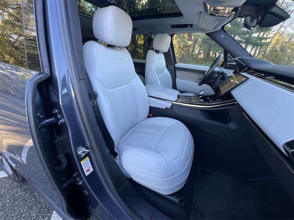 Thumbnail: 2024 Land Rover Range Rover Sport - 22