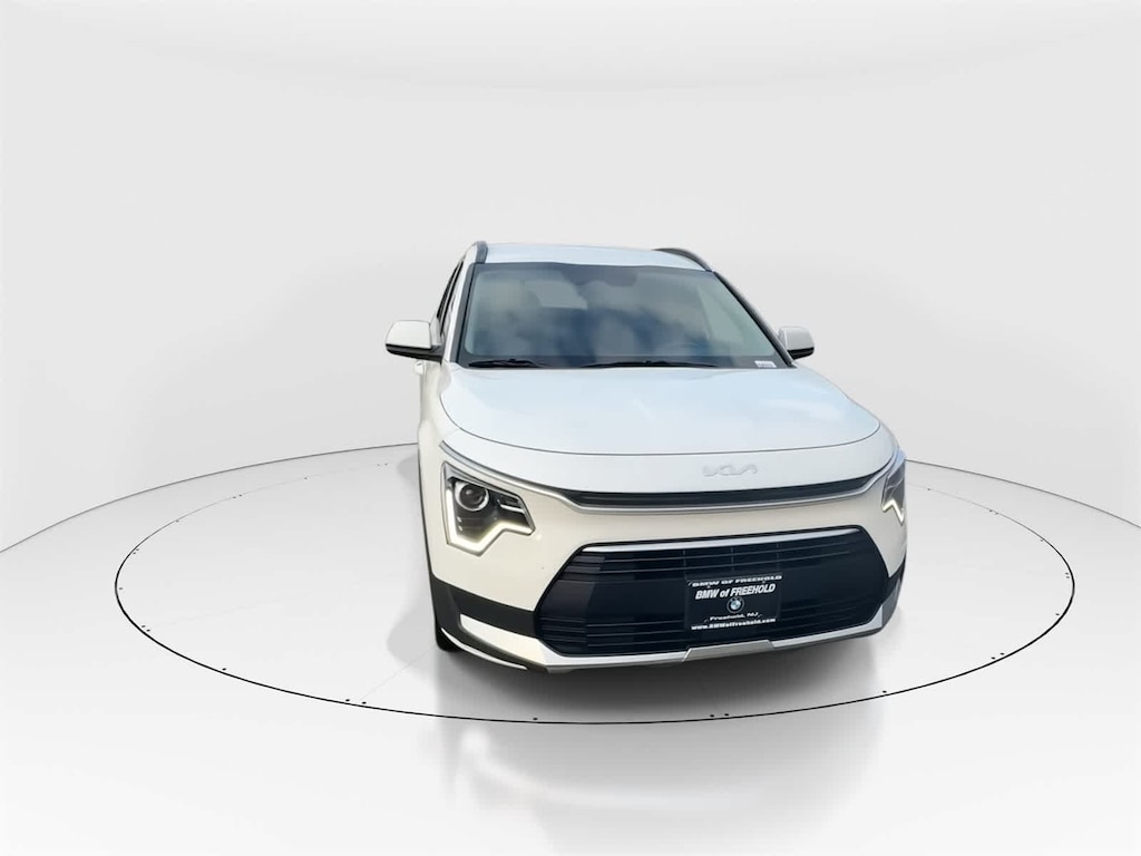 Used 2023 Kia Niro EX SUV