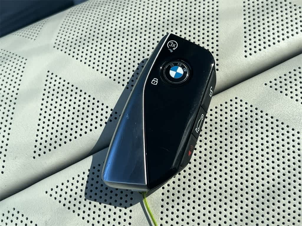 Thumbnail: 2023 BMW 7 Series - 28