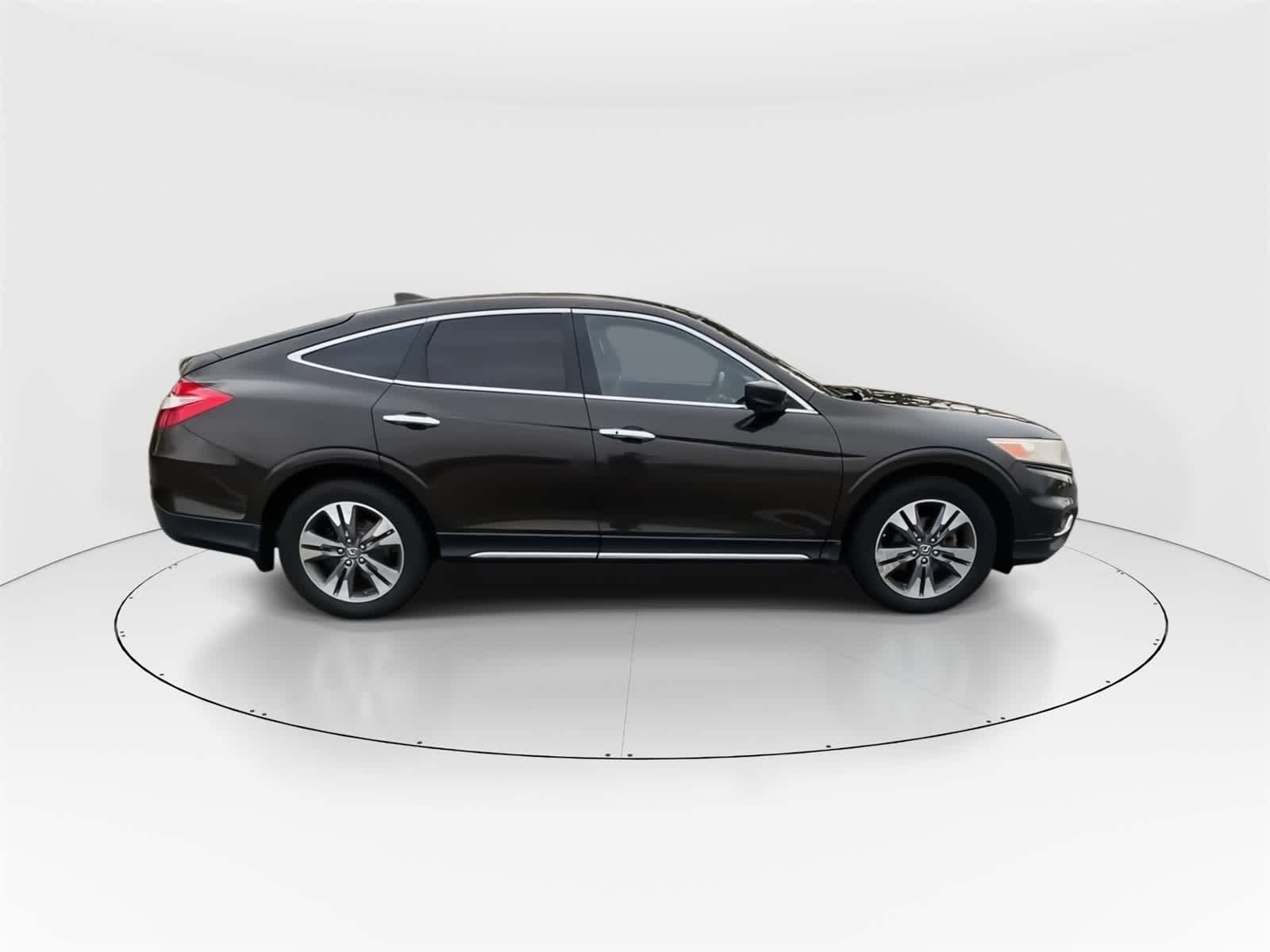 Thumbnail: 2013 Honda Crosstour - 3