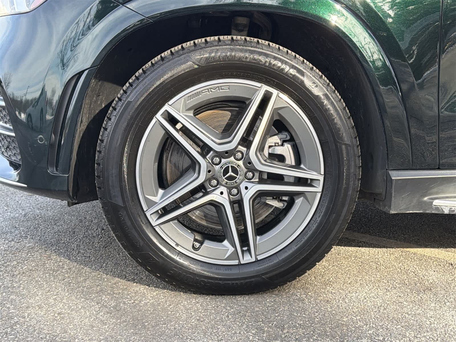 Thumbnail: 2023 Mercedes-Benz GLE - 16