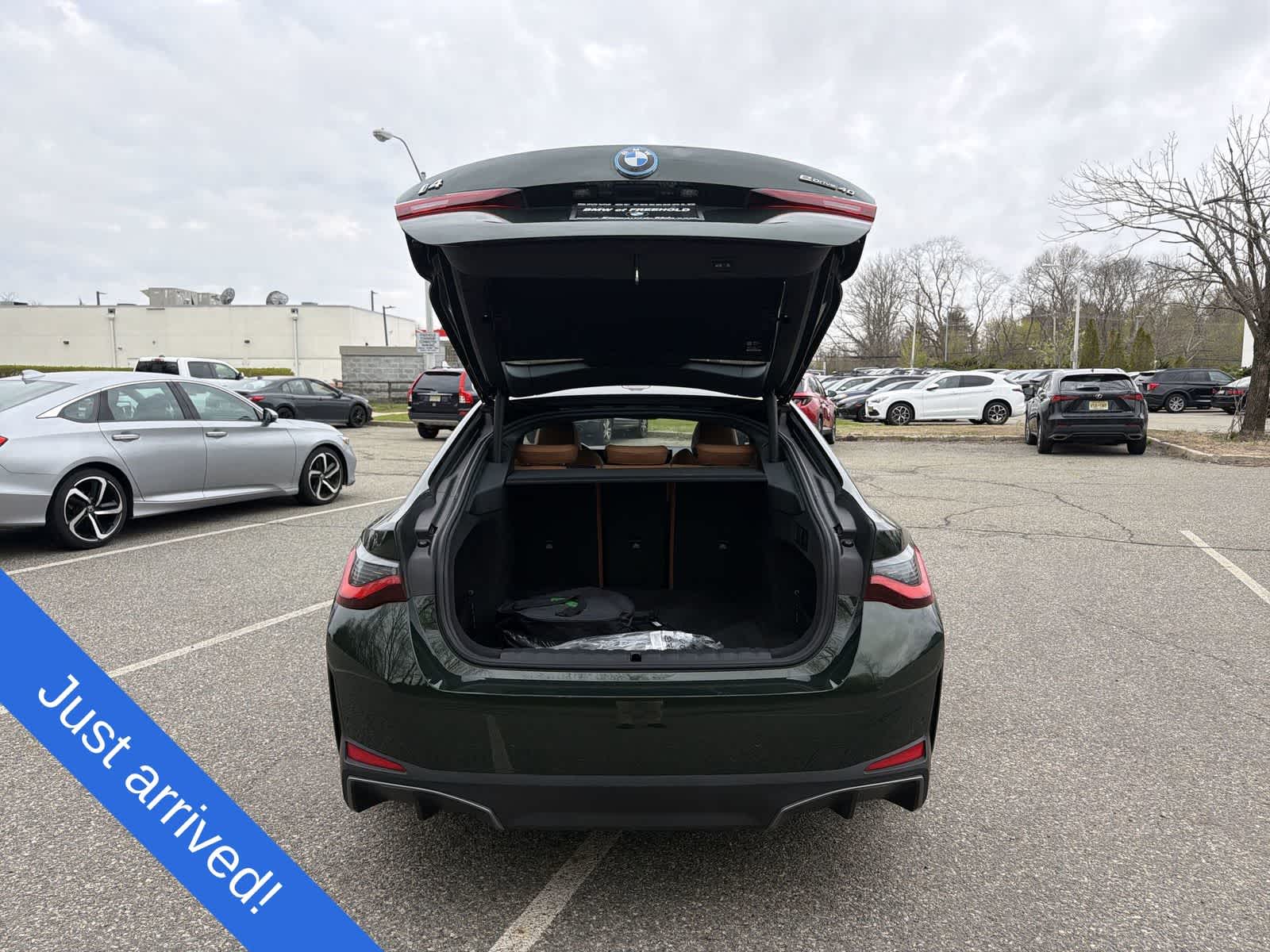 Thumbnail: 2023 BMW i4 - 27