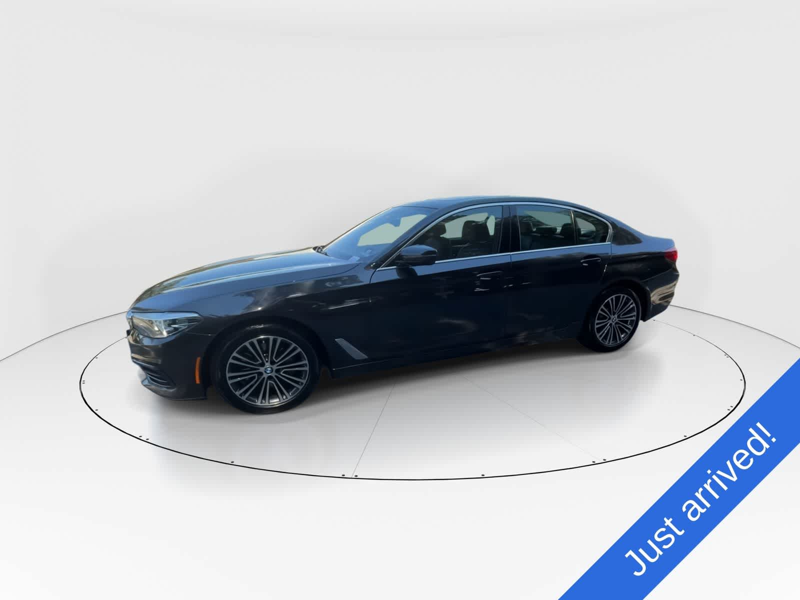 Thumbnail: 2019 BMW 5 Series - 4