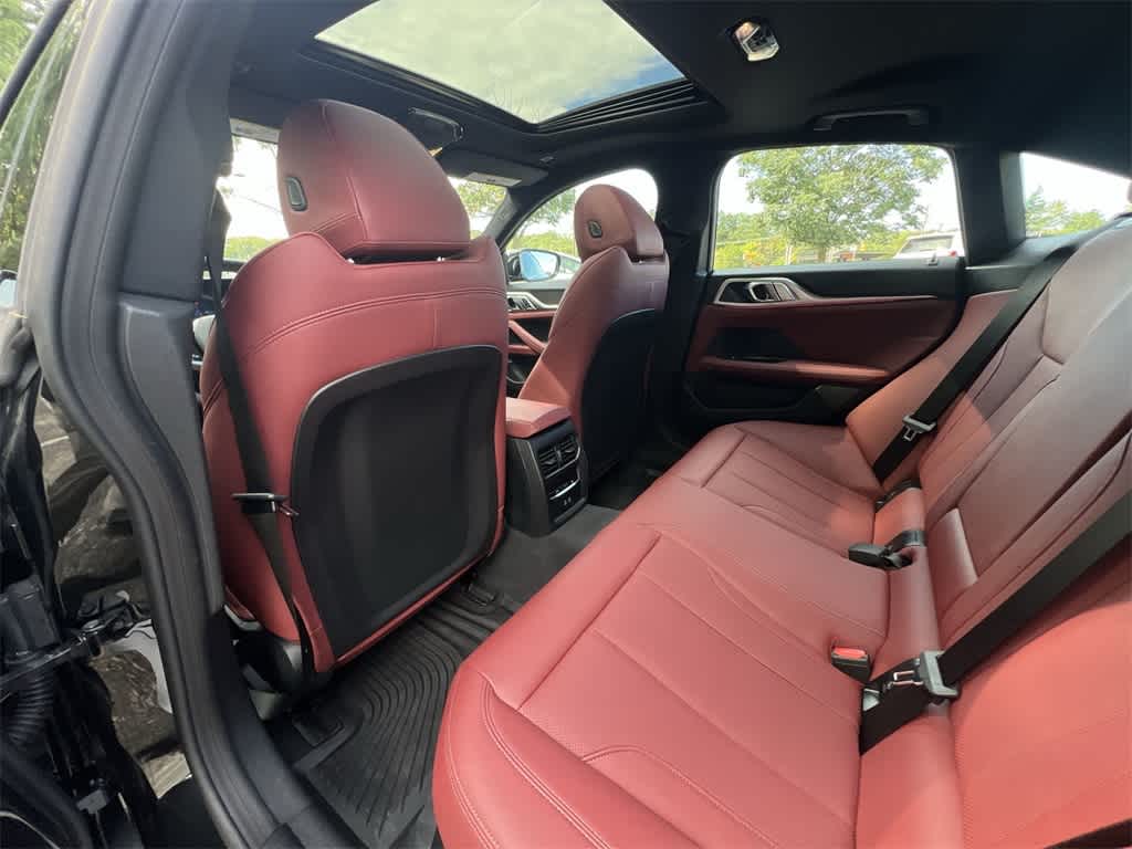 Thumbnail: 2025 BMW i4 - 20