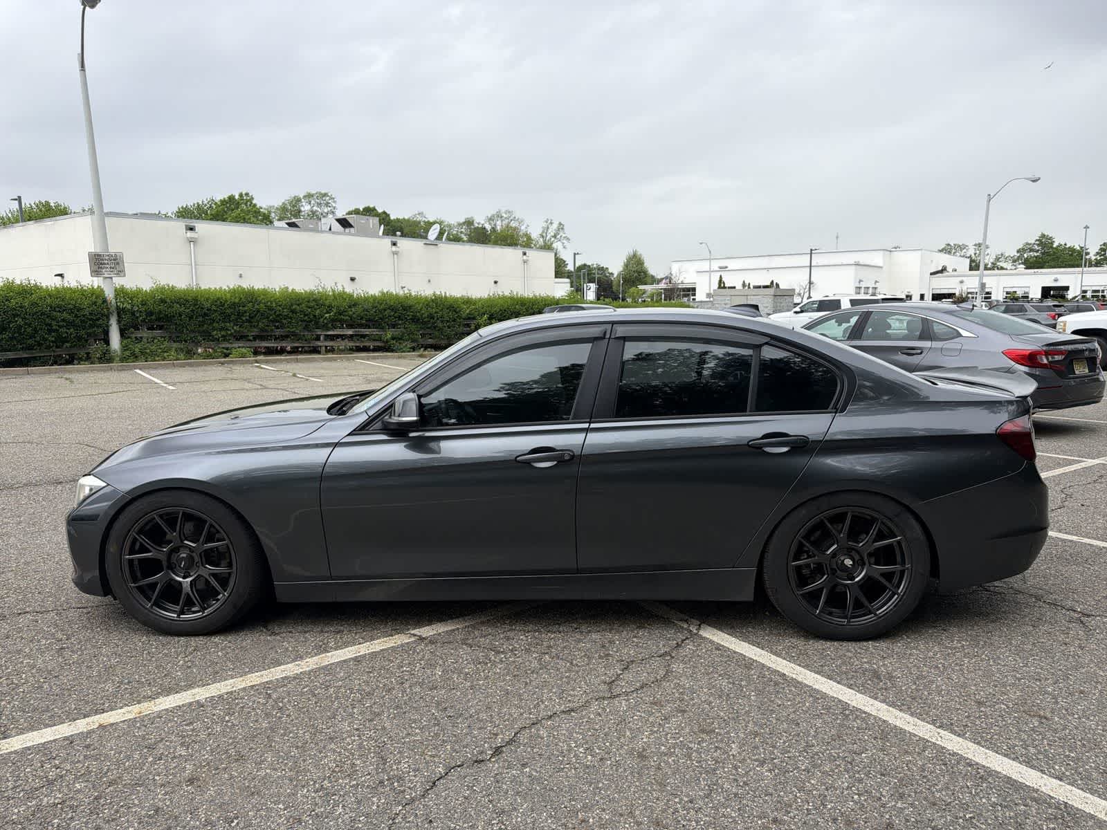 Thumbnail: 2013 BMW 3 Series - 11