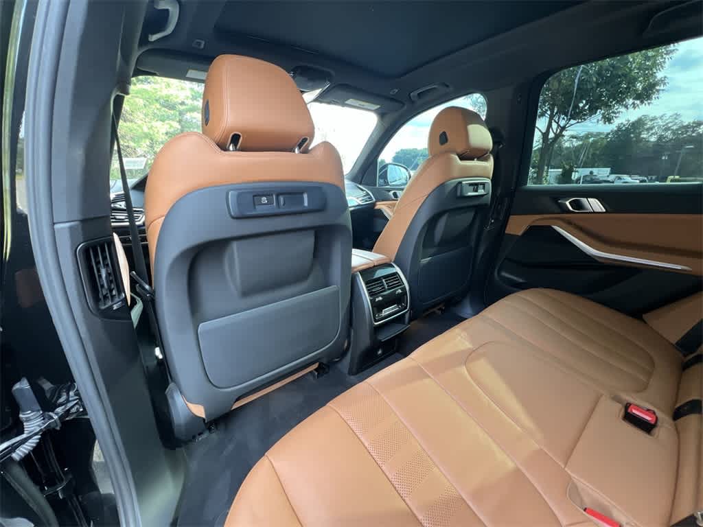 Thumbnail: 2021 BMW X5 - 20